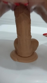 MILF and Dildo