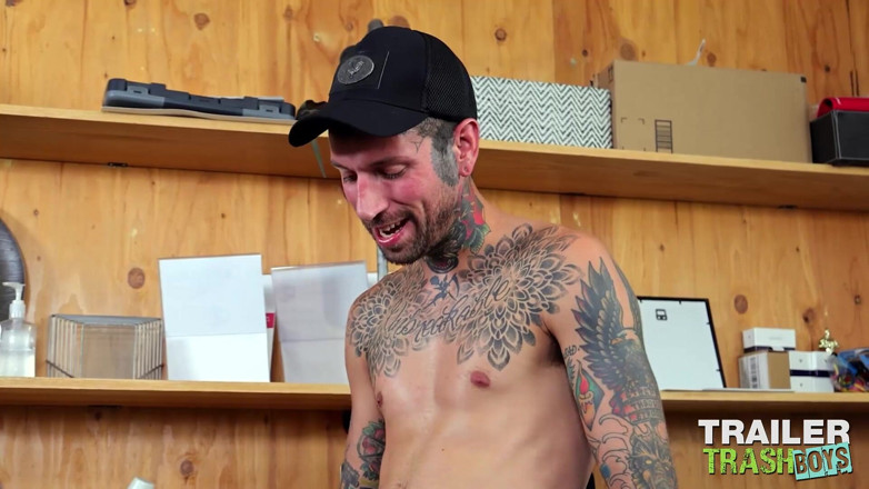 Trailer Trash Boys: Trailertrashboys Colton Blue i Ryan Sebastian oklep