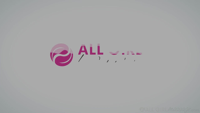 All Girl Massage: All girl masáž - Kiarra Kai Bursts s stříkáním pro MILF...
