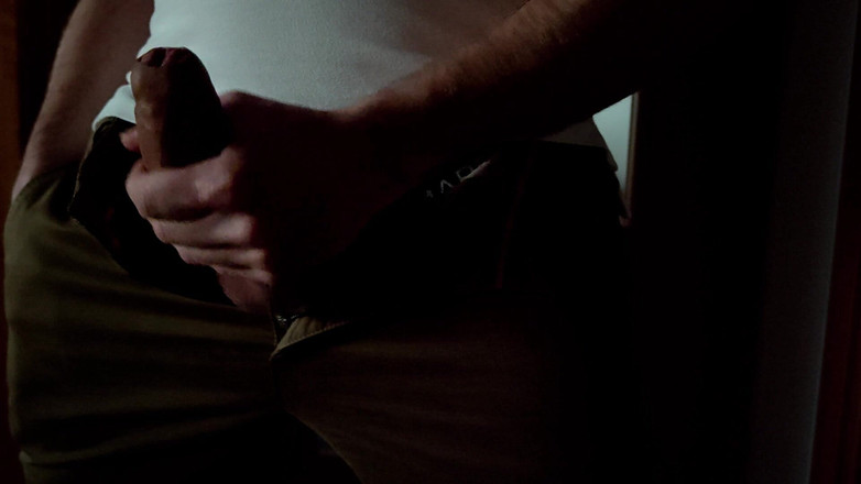 Mat Cunningham: Papà È Spudorato Quando È a Casa Da Solo E Viene Sui...