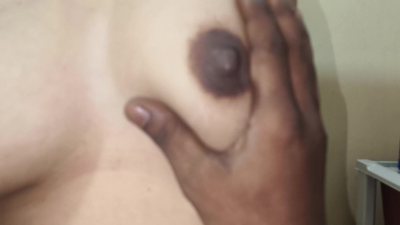 CloudyPush59: Telugu ciocia podczas posiadania pieska nagle miesiączki