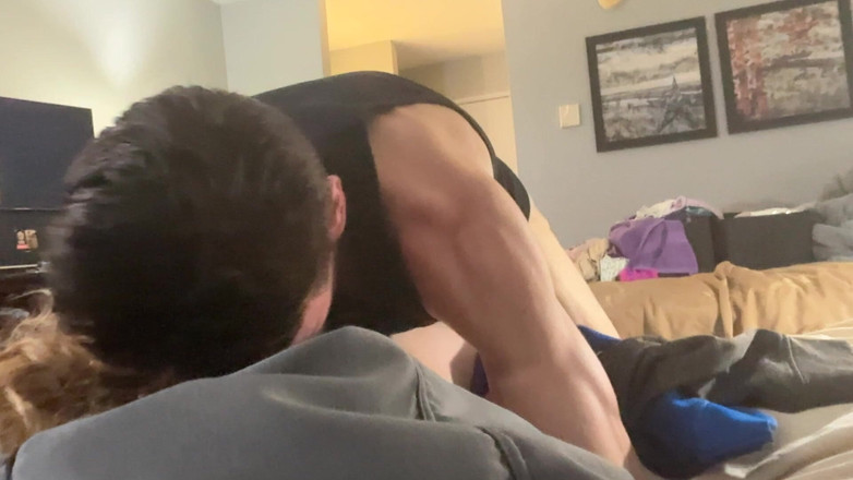 Alpha stud 4 u: POV는 그녀의 머리 바로 위에 그녀가 그것을 가지고