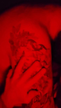 Beso de luz roja