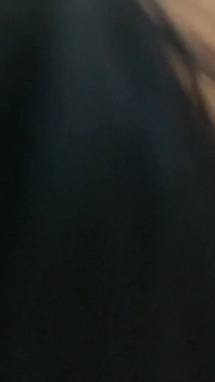 Uma vez, quando conhece Anutny com tesão quando seu marido não está em casa, o namorado levou Vedio dela chupando pênis sem conhecê-la