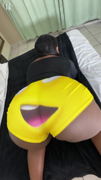 Cara branco goza em uma roupa de meninas negras rabudas