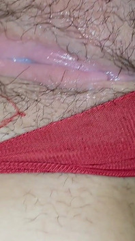 Mi cuñada es una pequeña puta deliciosa