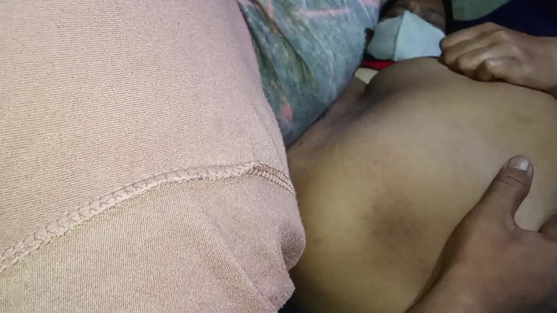 Babang endut: Die muschi der ehefrau meines freundes wurde geleckt, bis sie...