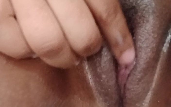 Biatch79: Fingering Myself with Vaseline