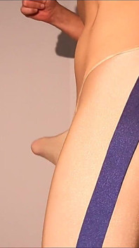 I Love These Leggings That Fit the Shape of My Cock.