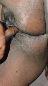Mallu Girl Fingering and Fuking in Top Possition