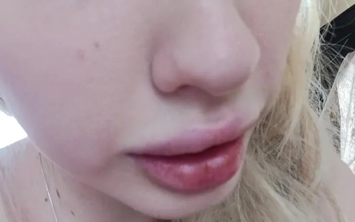 ElzaKom: Fetish Face Elza Kom