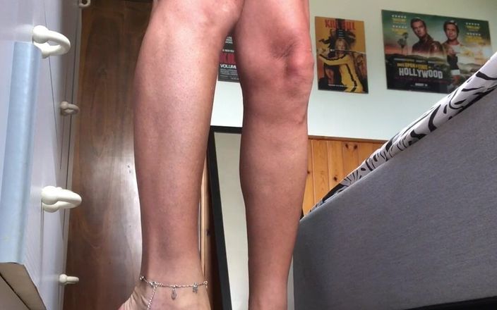 Andreina Naty: My Sexy Wedges 04