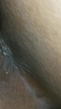 Pinki figa primo piano cazzo a pecorina e sperma sulla figa