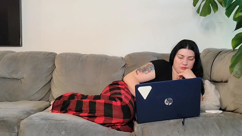 Julia Ryan: Схованки