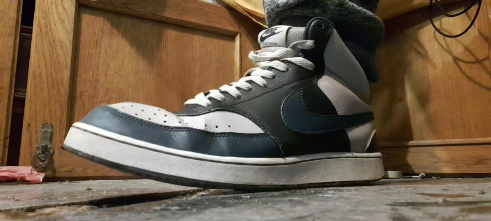 jerkofflover: Kasut Nike Tinggi Saya
