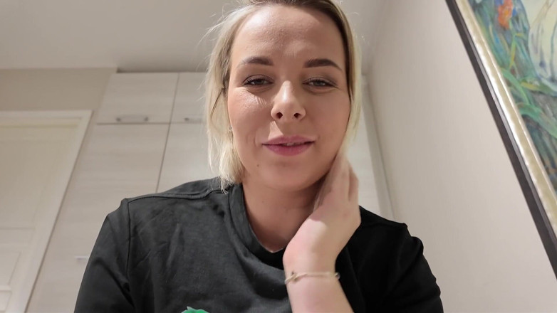 Amateur Homemade Porn: Fodendo minha jovem madrasta enquanto o papai está no trabalho