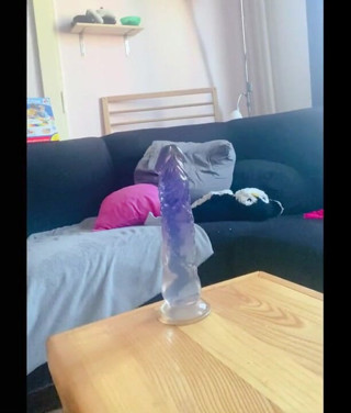 Sweethole: Yummy dildo ass ride