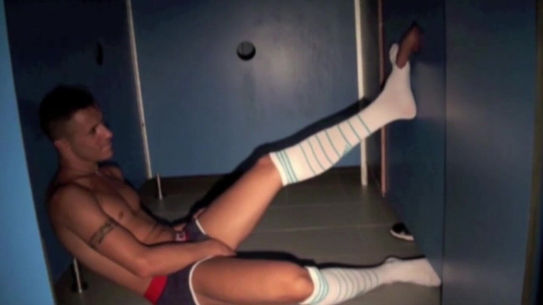 Sneaker gay: Sneakers sex in glory holes, fetish addiction