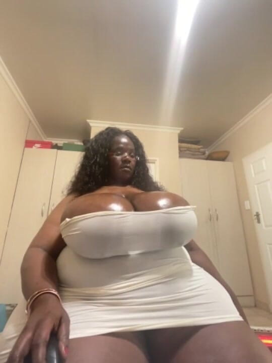 Legendary Booty Overdose: Black BBW Titsplay &amp; Ass Worship