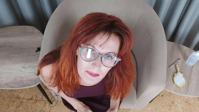 Ginna Gg: A Russian Stepmom Is Having Fun in Her Chair and...