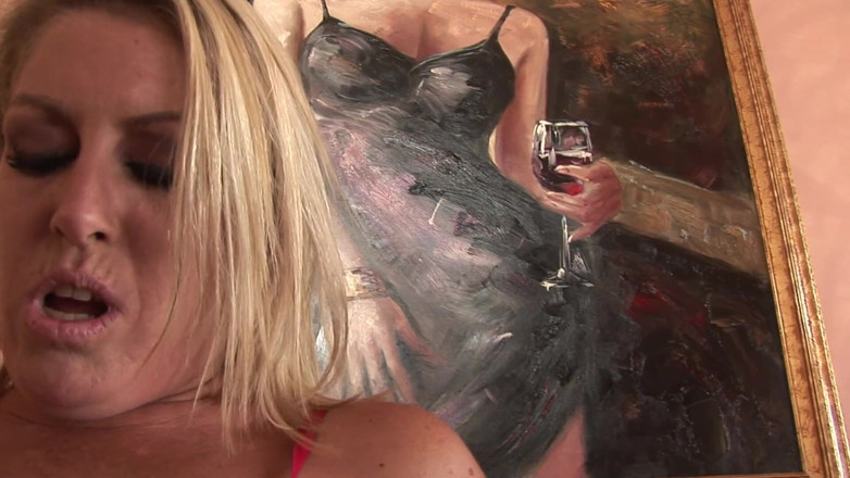 Hot Girlz: Fodendo uma milf com tesão e gozando dentro dela
