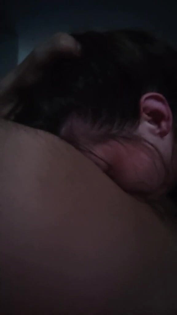 vuana: Drsné šukání do krku s masivním spermatem v ústech