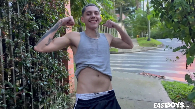 East Boys studio: Colombia 02 - Jhair Puentes Part One