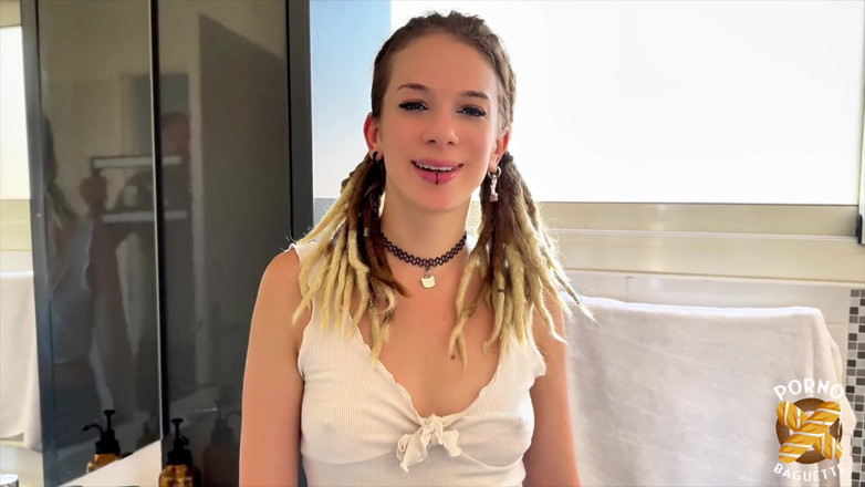 Porno Baguette: Eva, Pretty Brunette, Gets Fucked by Two Cocks