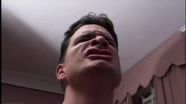 Inhonorof porn: Zuerst Tanzt Sie Für Sie, Dann Wird Sie Von Ihrem...