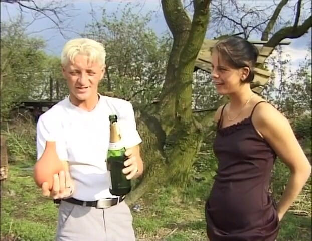 Enema Extreme And Top Girls: Klystýr fetiš sex a více