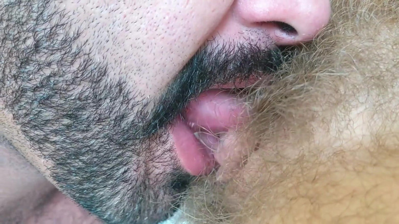 Edftmxxx: Eddy and Lobo Hairy Muscle Stepdaddy Eats and Fucks My...