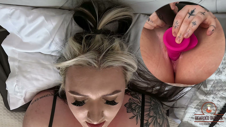 Bearded Buddha: Tattooed BBW Solo Masturbation Georgie Winters Wand and Dildo Real...