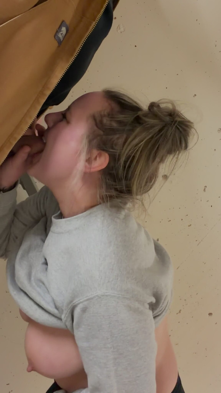Mya Lane: Wild Wife Sneaking Away to Get Fucked in Public Building