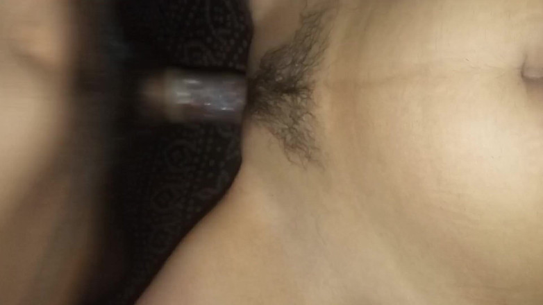 Couple Masti: भारतीय हॉट गर्लफ्रेंड और बॉयफ्रेंड बिना कंडोम के होटल में सेक्स करते हैं और लंड चूसते हैं