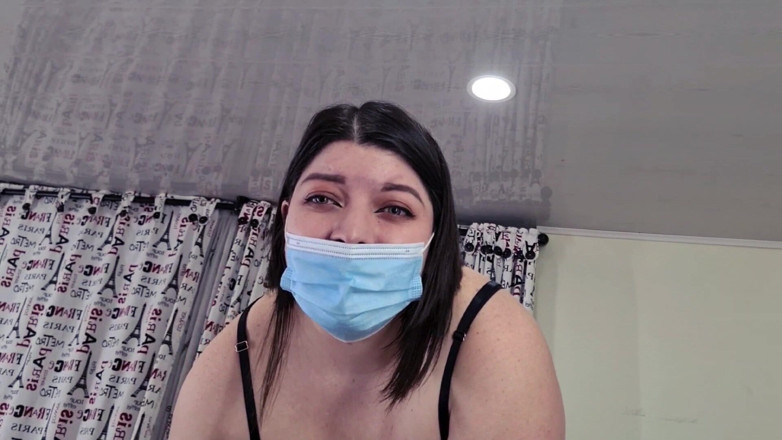 Alice H: Roztahování těsného zadku mého otroka