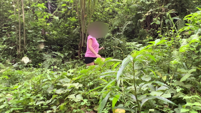 StaccyPh: Pinay在河里性交
