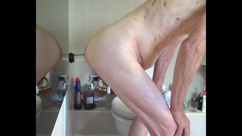 bigears: बॉलवेट के साथ लंड डिल्डो की सवारी