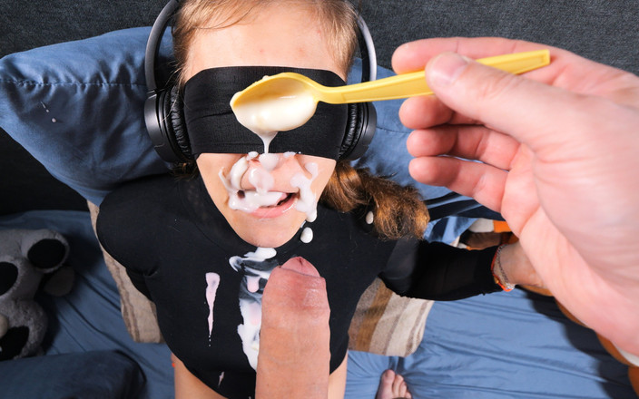 XSanyAny: Моя водолазка и лицо вся в сперме и йогурте! Игра новый вкус