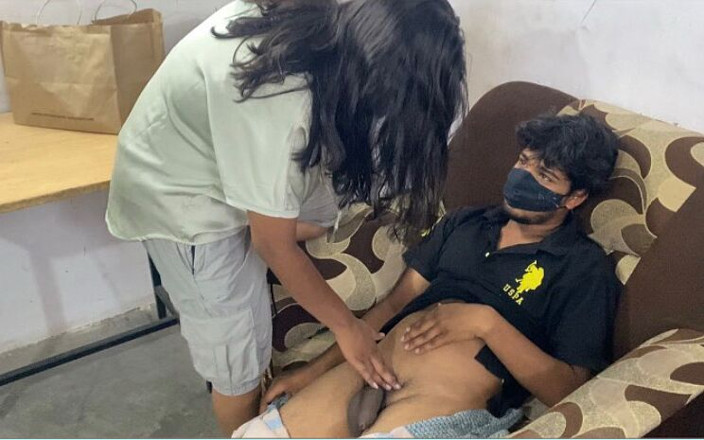 Pinkididi: Aku suka tubuh saudara tiriku dan dia tidak tahu tentang...