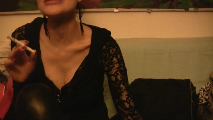 Lady Mesmeratrix Official: Jaká špatná cigareta