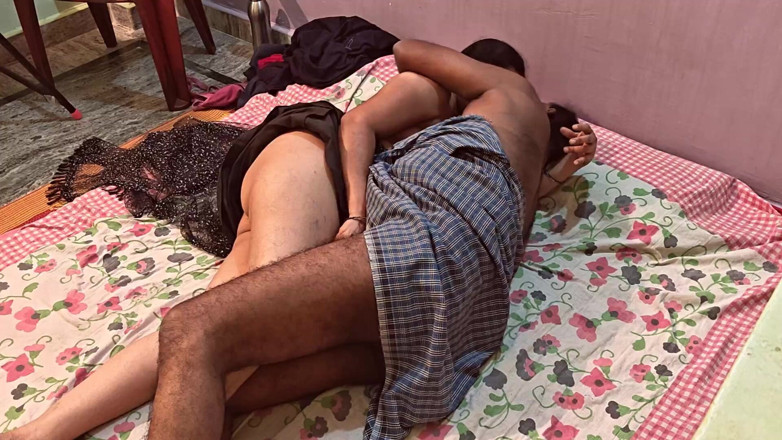 Sexy sindu: Hottest Indian Couple