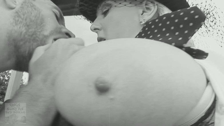 Chica Suicida DVD: Classic Busty BBW Kris Fucked by 2 Studs