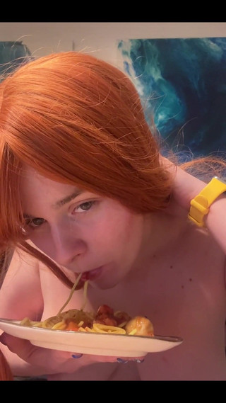 Fox Flame: Hoje eu decidi gastar meu tempo lendo e tomando chocolate...