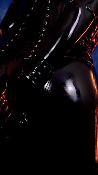 Kadın egemenliği bakış açısı lateks lastik sahibe videosu, Fransız, ateşli sarışın dominatrix arya grander