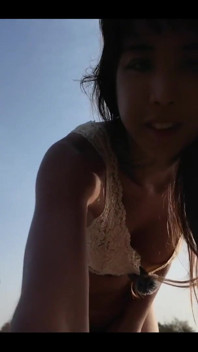 Morning striptease