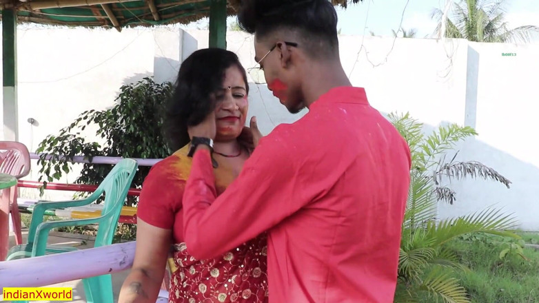 Indian Xshot: Une boudi indienne bengalie baise avec son devar de 18 ans !...