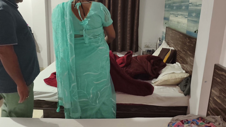 BadMash_Bhabhi: Bhabhi's friend fucked the village Bhabhi well by making her...
