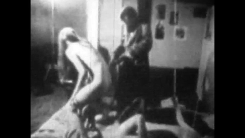 The Unforgettable: Огидна лесвікова похіть