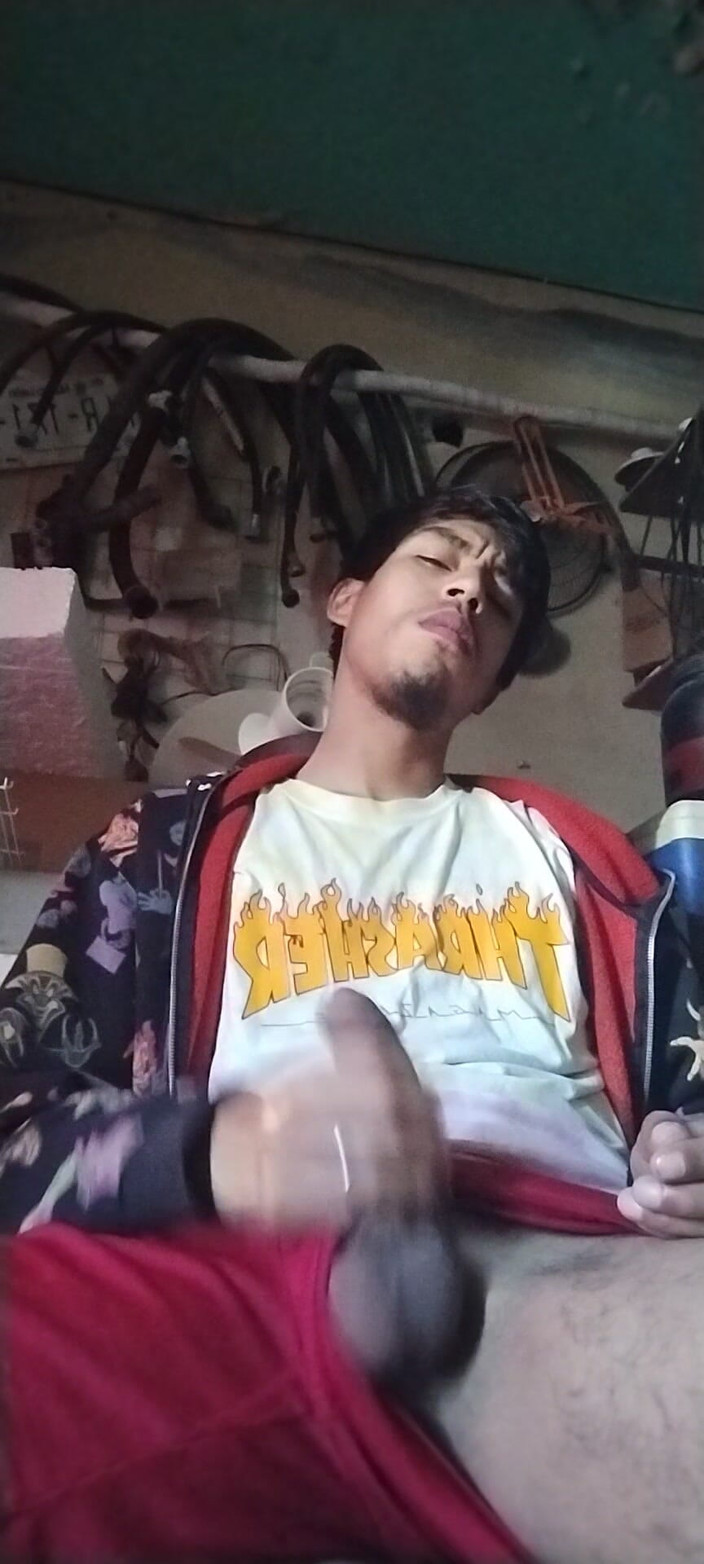 AlexAlejandro13: Saliendo del baño