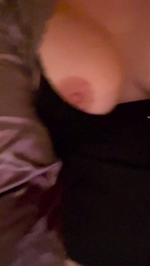 Gingermilfswede: Sozinho com brinquedos